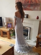 Trumpet/Mermaid Off-the-shoulder Lace Sweep Train Appliques Lace Prom Dresses