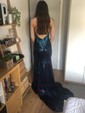 Trumpet/Mermaid V-neck Sequined Sweep Train Beading Prom Dresses