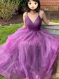 Ball Gown/Princess Floor-length V-neck Glitter Ruffles Prom Dresses