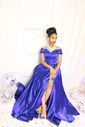 Ball Gown/Princess Sweep Train Off-the-shoulder Satin Split Front Prom Dresses