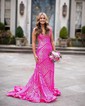 Trumpet/Mermaid V-neck Sequined Sweep Train Prom Dresses