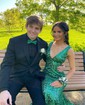 Trumpet/Mermaid V-neck Sequined Sweep Train Prom Dresses