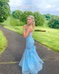 Trumpet/Mermaid V-neck Tulle Glitter Sweep Train Prom Dresses With Appliques Lace