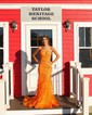 Trumpet/Mermaid Scoop Neck Tulle Sweep Train Prom Dresses With Appliques Lace