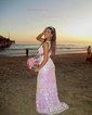 Trumpet/Mermaid V-neck Sequined Sweep Train Prom Dresses With Split Front