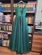 Ball Gown/Princess Floor-length V-neck Tulle Glitter Appliques Lace Prom Dresses