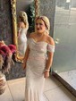Sheath/Column Off-the-shoulder Sparkly Sequin Prom Dresses With Ruched