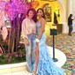 Trumpet/Mermaid V-neck Tulle Sweep Train Prom Dresses With Appliques Lace