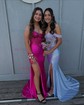 Sheath/Column V-neck Glitter Corset Prom Dresses With Appliques