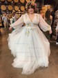 Ball Gown V-neck Puff Sleeve Tulle Prom Dresses With Floral