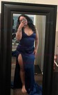 Petite Sheath/Column Satin V-neck Lace-Up Split Prom Dresses