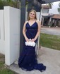 Trumpet/Mermaid V-neck Tulle Sweep Train Prom Dresses With Sequins