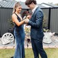 Mermaid V-neck Glitter Prom Dresses With Ruched