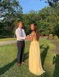 A-line V-neck Chiffon Prom Dresses With Appliques