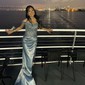 Sheath/Column Off-the-shoulder Satin Prom Dresses With Appliques
