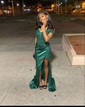 Sheath/Column Off-the-shoulder Satin Prom Dresses With Appliques
