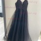 Ball Gown V-neck Tulle Prom Dresses With Appliques