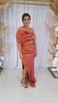 Sheath/Column Off-the-shoulder Satin Prom Dresses With Ruched